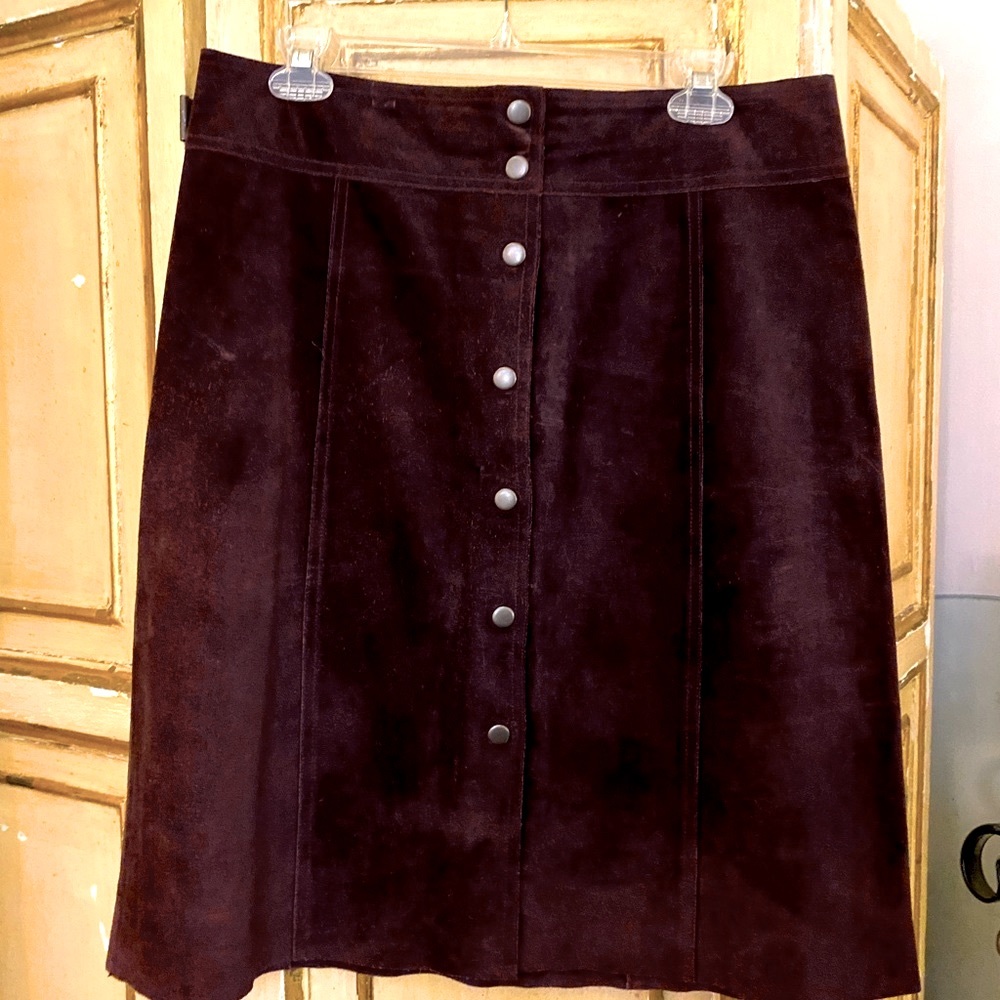 Theory size 10 leather/suede skirt